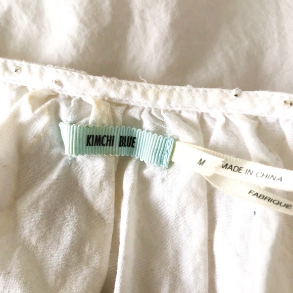 UO EMBROIDERED BOXY CROP SHIRT - Picture 3 of 4